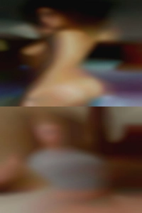 Wife in Hagerstown clubs nude.